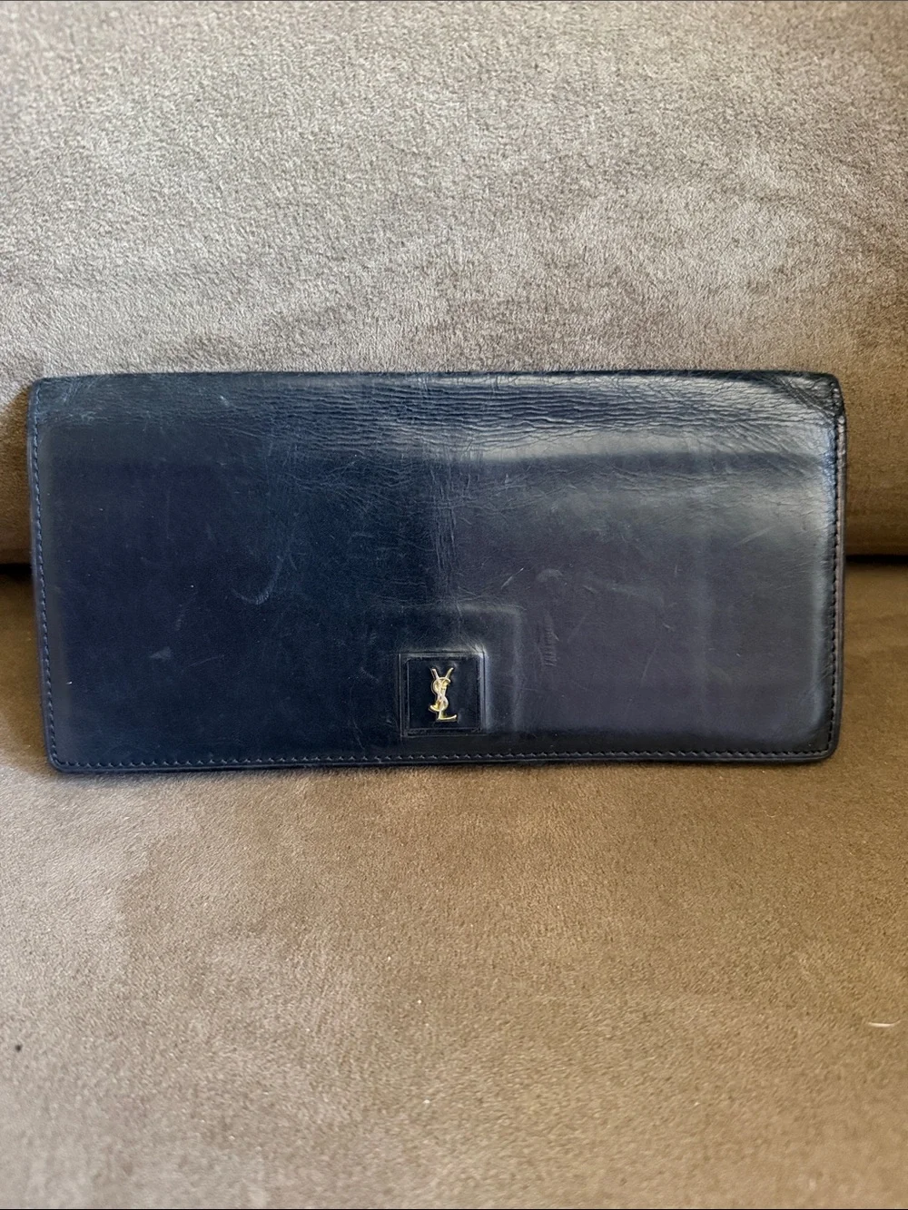 Yves Saint Laurent Black Lambskin Leather Slim Wallet - Picture 12 of 12